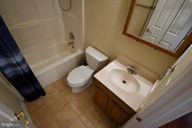 805 W 16th St, Front Royal, VA 22630 - photo 7