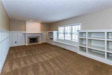 12484 Goodloe Dr, Fishers, IN 46037 - photo 6