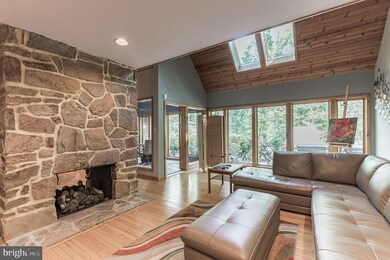 48 Buttonwood Ln, Spring City, PA 19475 - photo 5