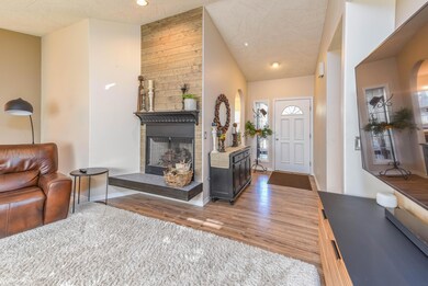 21065 Wilderness Way (17 of 37)