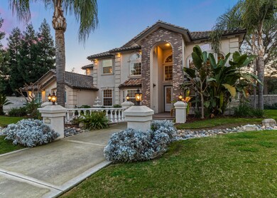 5151 W Lakewood Dr Visalia CA-print-017-