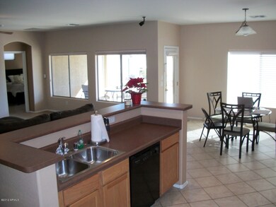 Spacious Kitchen / Family Room