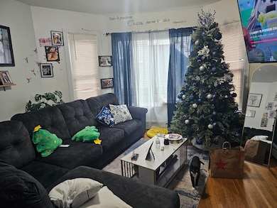 35 Tuttle St, Revere, MA 02151 - photo 2