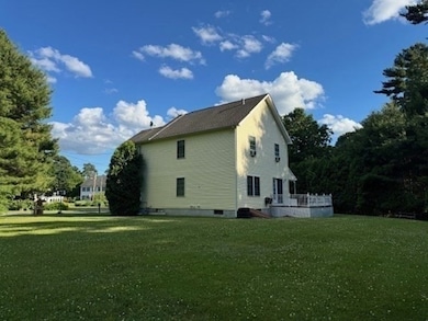 22 Freemens Cir, Assonet, MA 02702 - photo 4