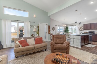 88 Strick Garden Ln, Hendersonville, NC 28792 - photo 5