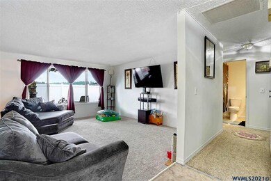 1526 Kamela Dr S, Salem, OR 97306 - photo 3