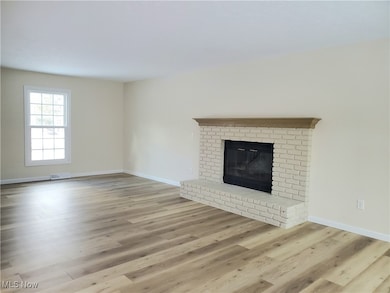 6855 Georgetown Dr, Mentor, OH 44060 - photo 7