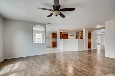 10802 Marot Field, Helotes, TX 78023 - photo 6