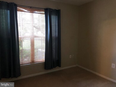 13020 Cabin Creek Rd, Herndon, VA 20171 - photo 6