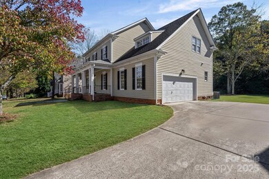 200 N Downing St, Davidson, NC 28036 - photo 3