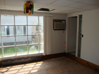 1142 Wyoming Ave, Kingston, PA 18704 - photo 4