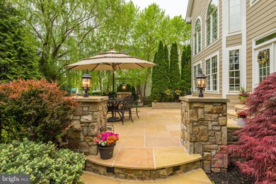 42841 Sandhurst Ct, Ashburn, VA 20148 - photo 3