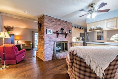 9 Lawson Ln, Bella Vista, AR 72715 - photo 6