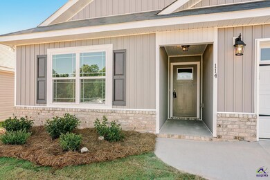 114 Red Tail Cir, Byron, GA 31008 - photo 2