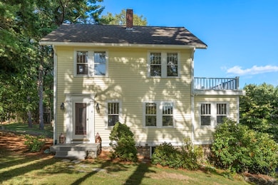 10 Medway St, Norfolk, MA 02056 - photo 2