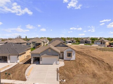 9321 Saddletop St, Lenexa, KS 66227 - photo 2