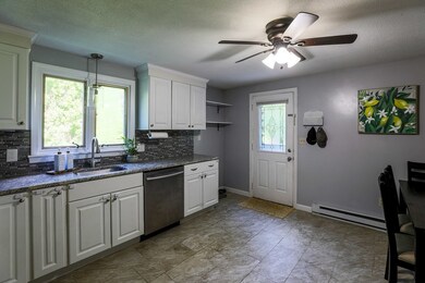 14 Maple Dr unit 14, Pelham, NH 03076 - photo 7