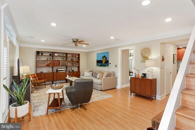 11178 Forest Edge Dr, Reston, VA 20190 - photo 6