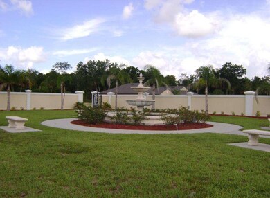 Emerald Lakes Fountain