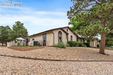 3314 Valley hi Ave unit A, Colorado Springs, CO 80910 - photo 4