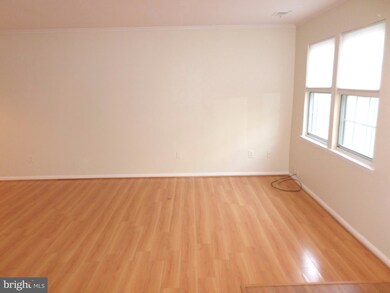 11431 Appledowre Way, Germantown, MD 20876 - photo 6