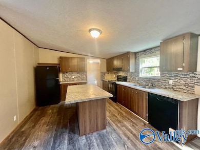 180 Stoney Ridge Ln, Talladega, AL 35160 - photo 4