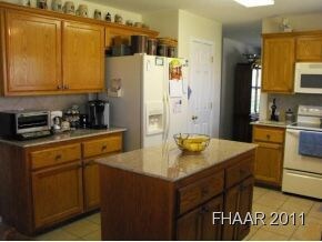 3222 Colorado Dr, Copperas Cove, TX 76522 - photo 6