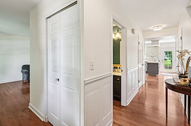 2224 Flambeau Dr, Naperville, IL 60564 - photo 6