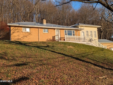 164 Palo Alto Rd, Hyndman, PA 15545 - photo 5