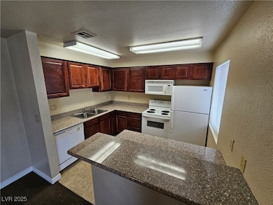 5422 River Glen Dr unit 372, Las Vegas, NV 89103 - photo 5