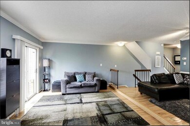 13915 Gunners Place, Centreville, VA 20121 - photo 7