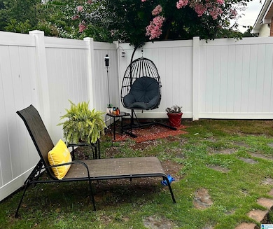 4027 Saddle Run Cir, Pelham, AL 35124 - photo 3