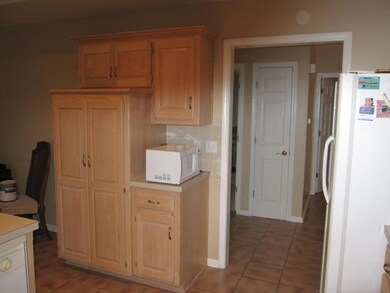 8523 Hauser Ct, Lenexa, KS 66215 - photo 7