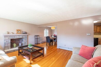 89 Hatherly Rd, Waltham, MA 02452 - photo 4