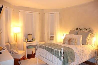 925 E 4th St unit 3, Boston, MA 02127 - photo 3