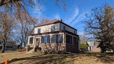 209 Oak Ave SW, Montgomery, MN 56069 - photo 2
