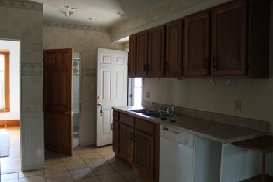717 2nd Ave, Berlin, NH 03570 - photo 5