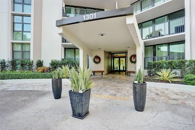 1301 River Reach Dr unit 309, Fort Lauderdale, FL 33315 - photo 3