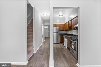 910 N Eden St, Baltimore, MD 21205 - photo 7