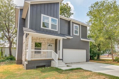 2604 E 12th St, Fort Worth, TX 76111 - photo 3