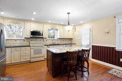 4214 Garrett Rd, Drexel Hill, PA 19026 - photo 7