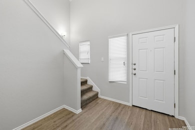 9425 Apple Ridge Ln, San Antonio, TX 78239 - photo 4