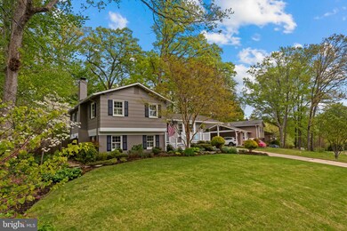 2218 William And Mary Dr, Alexandria, VA 22308 - photo 4