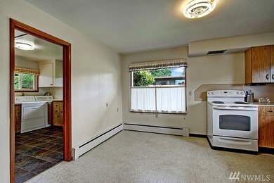 8413 196th St SW, Edmonds, WA 98026 - photo 5