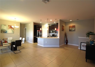 Kitchen/Dining Area