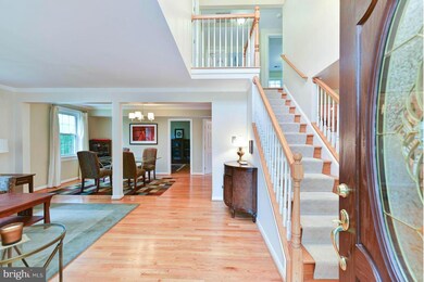 8907 Fort Hunt Rd, Alexandria, VA 22308 - photo 2