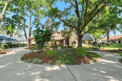 Beautiful circular driveway