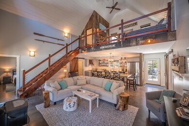 461 Lake Raponda Rd, Wilmington, VT 05363 - photo 2