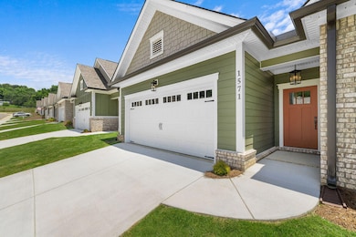 1571 Whisper Winds Ln, Ooltewah, TN 37363 - photo 2