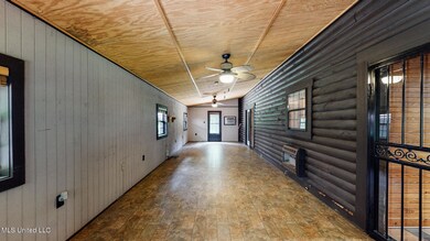 2337 Horn Lake Rd Nesbit MS 38651-2